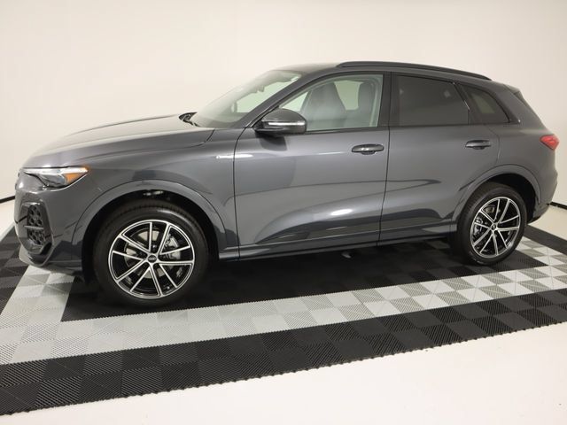 New 2026 Audi Q5 Premium Plus AWD/4WD image 2