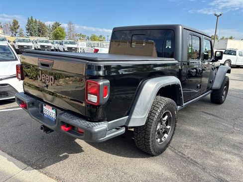 Used 2021 Jeep Gladiator Rubicon AWD/4WD image 5