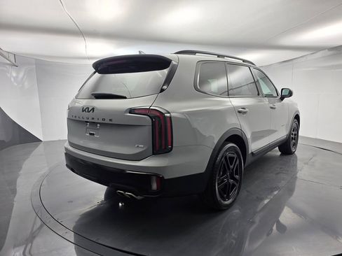 Used 2025 Kia Telluride SX Prestige X-Line image 4