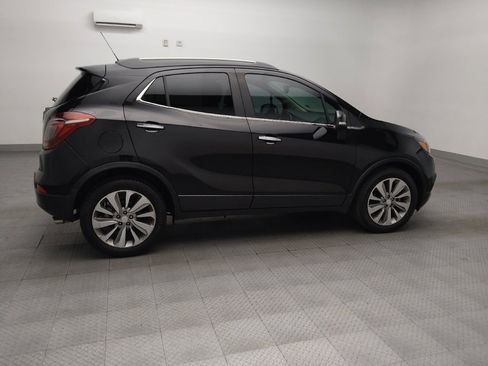 Used 2019 Buick Encore Preferred image 10