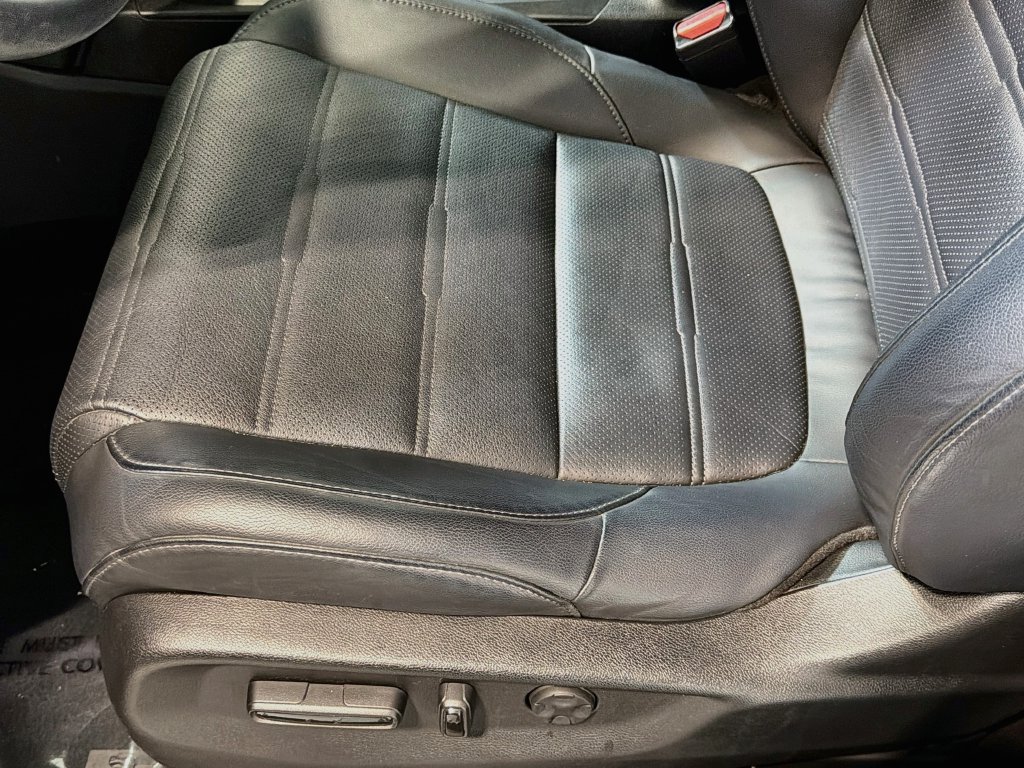 Used 2020 Honda CR-V EX-L image 17