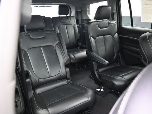 Used 2022 Jeep Grand Cherokee L Limited image 35