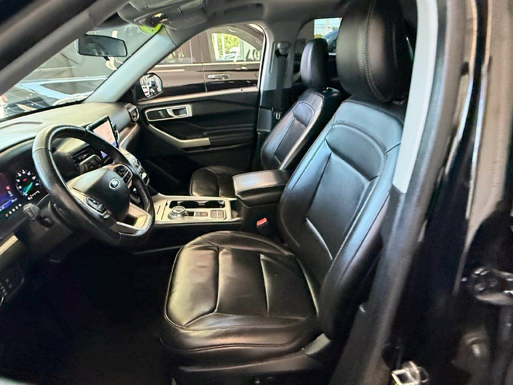 Used 2021 Ford Explorer XLT w/ Equipment Group 202A RWD image 10