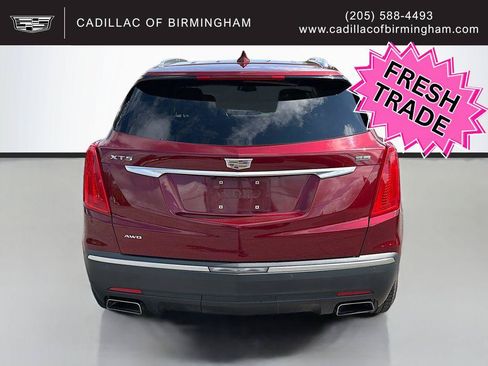 Used 2017 Cadillac XT5 Luxury w/ Driver Awareness Package AWD/4WD image 3