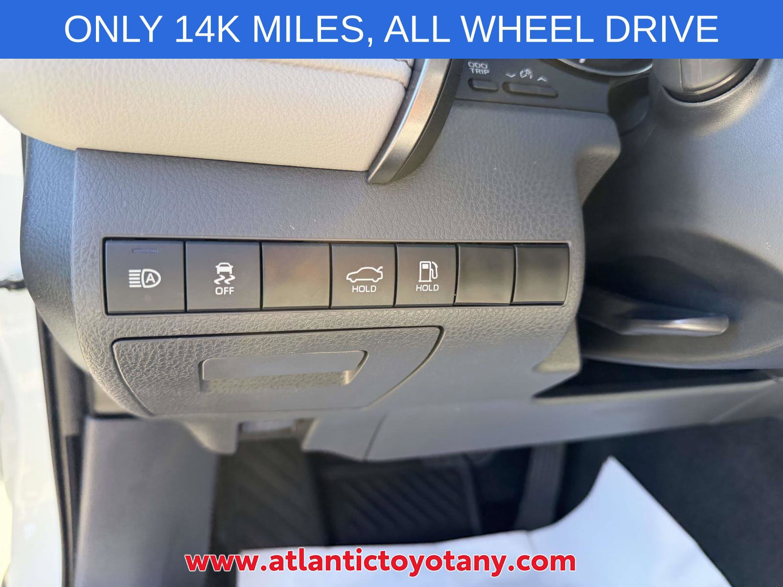 Certified 2024 Toyota Camry SE AWD/4WD image 21
