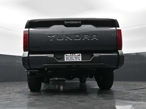 Used 2025 Toyota Tundra Platinum AWD/4WD image 31