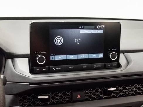 Used 2025 Honda Accord SE image 13