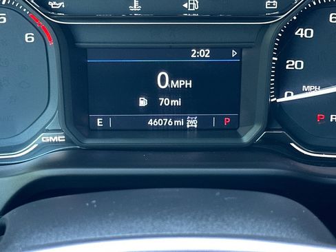 Used 2023 GMC Sierra 2500 SLE image 25