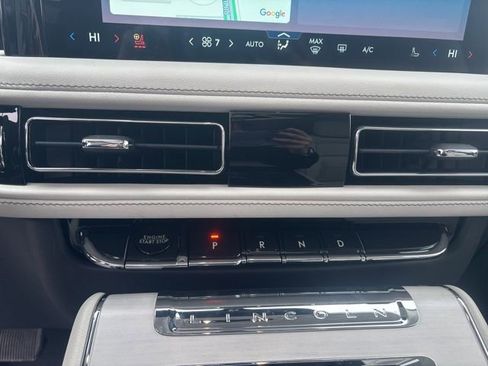 New 2026 Lincoln Aviator Reserve AWD/4WD image 25