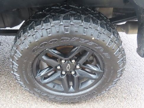 Used 2020 Chevrolet Silverado 1500 LT Trail Boss w/ Convenience Package image 15