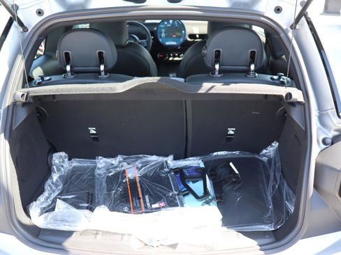 New 2026 MINI Cooper S image 8