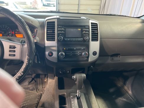 Used 2013 Nissan Xterra S w/ Value Package image 23