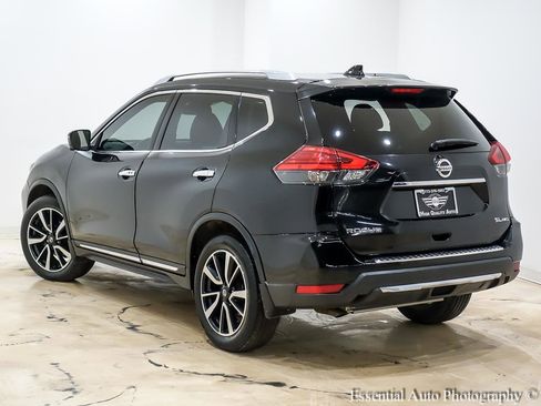 Used 2017 Nissan Rogue SL w/ SL Premium Package image 10