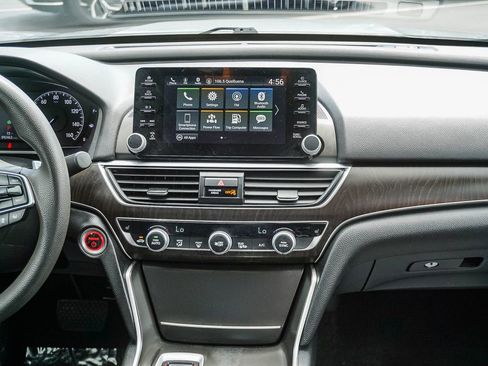 Used 2019 Honda Accord EX image 15