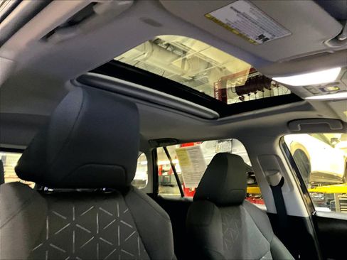 Used 2023 Toyota RAV4 XLE w/ Convenience Package image 22