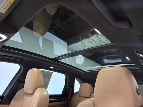 Used 2017 Porsche Cayenne S AWD/4WD image 9