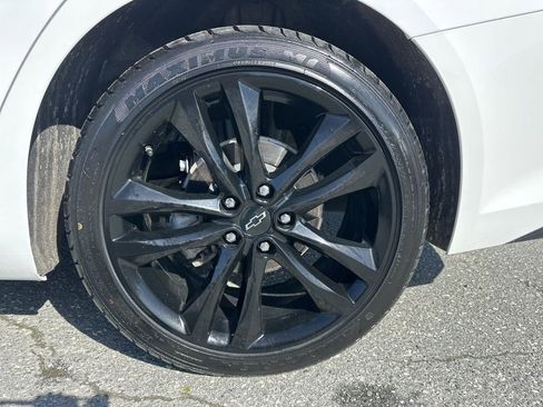 Used 2024 Chevrolet Malibu LT w/ Sport Edition image 27