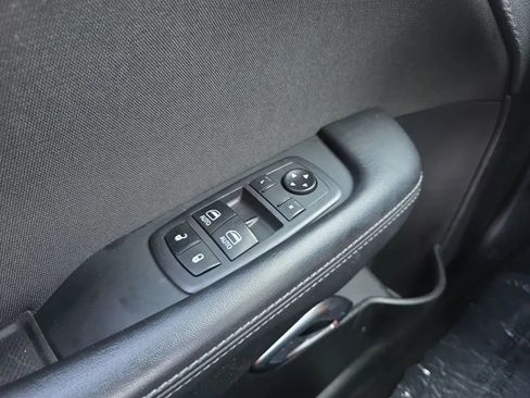 Used 2019 Dodge Challenger GT w/ Driver Convenience Group RWD image 21