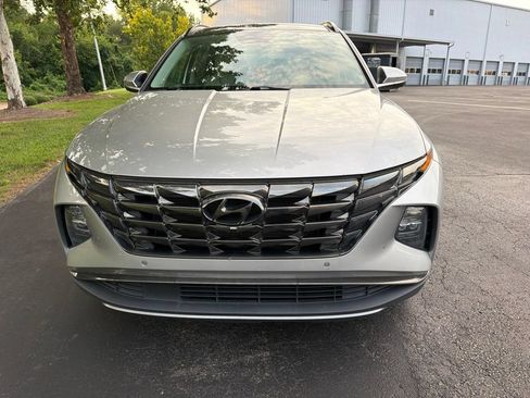 Used 2022 Hyundai Tucson Limited w/ Cargo Package FWD image 3