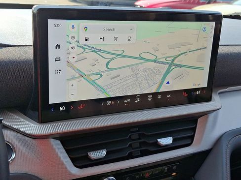 Used 2025 Ford Explorer Active image 16