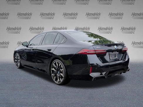 Used 2024 BMW 540i xDrive w/ Premium Package AWD/4WD image 9