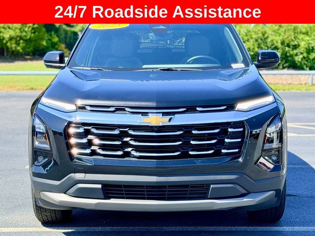 Used 2025 Chevrolet Equinox LT w/ Convenience Package II FWD image 5