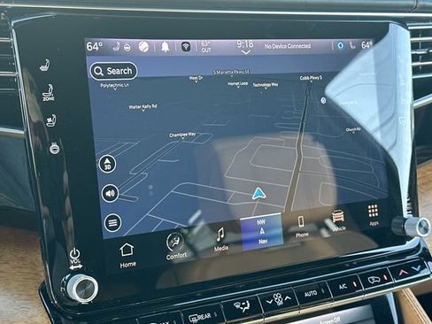 Used 2022 Jeep Grand Wagoneer Series III image 19