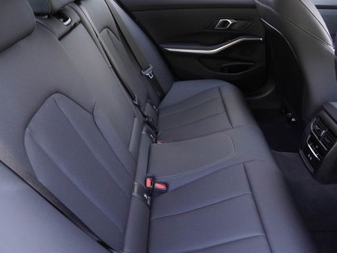 Used 2025 BMW 330i Sedan RWD image 36