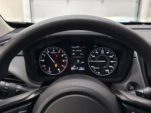 Certified 2025 Subaru Crosstrek 2.0i Premium image 16