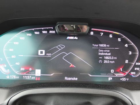 Used 2023 BMW M4 xDrive Competition image 19