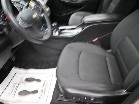 Used 2016 Chevrolet Malibu LT image 14