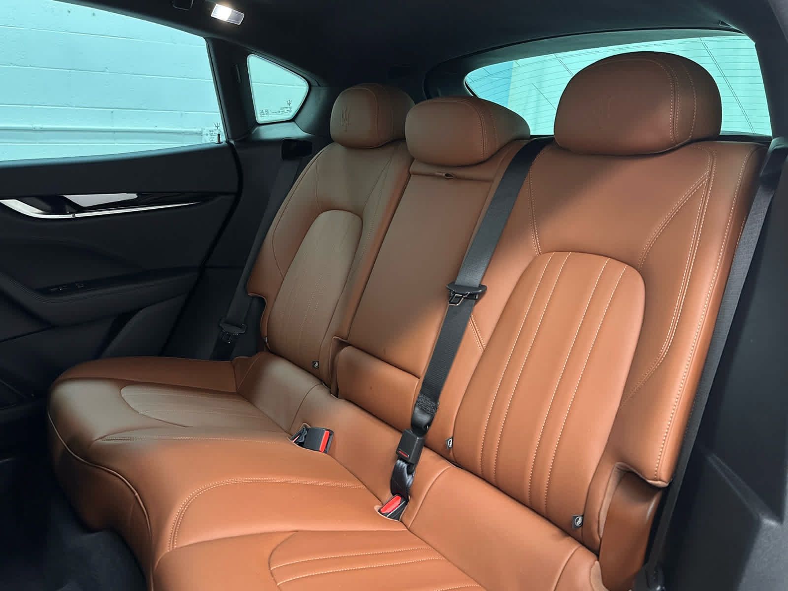 Used 2023 Maserati Levante GT AWD/4WD image 16