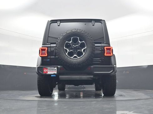 Used 2022 Jeep Wrangler Unlimited Rubicon 4xe w/ Safety Group AWD/4WD image 23