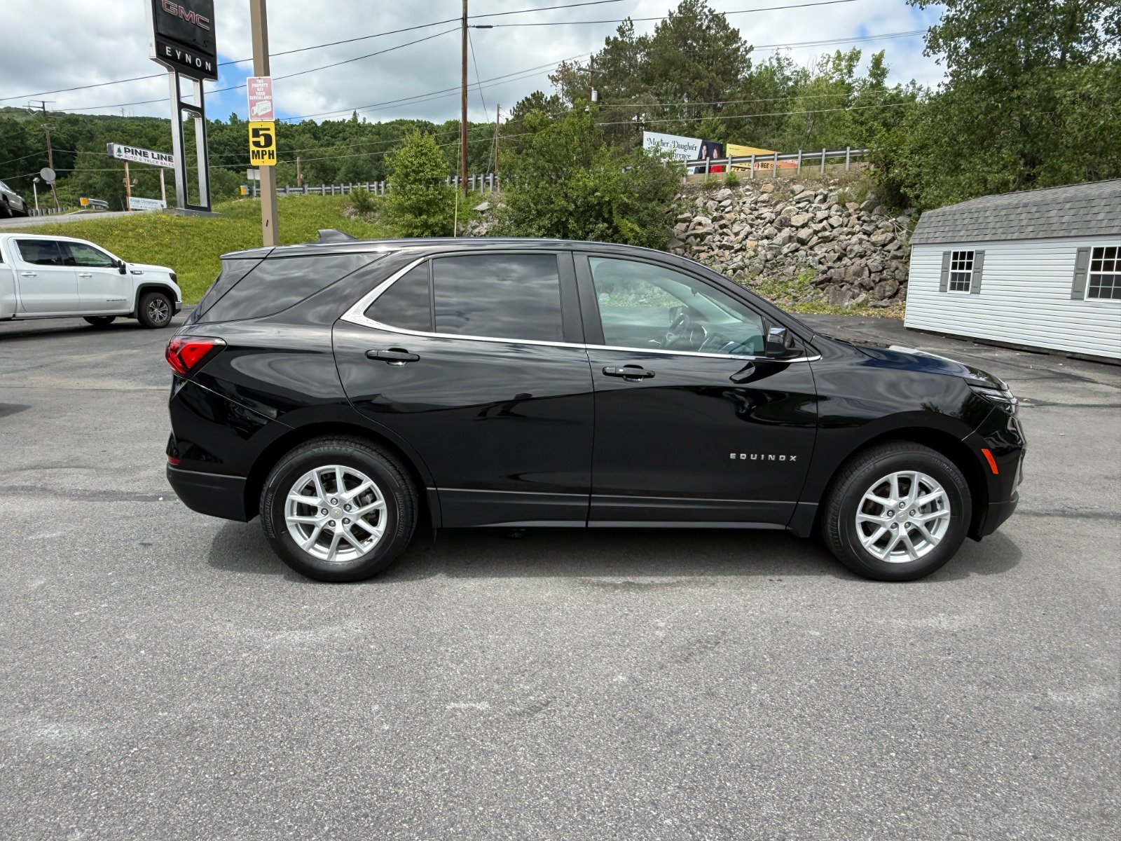 Certified 2024 Chevrolet Equinox LT AWD/4WD image 6