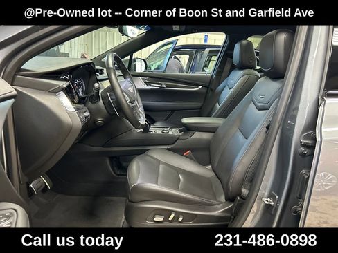 Used 2021 Cadillac XT5 Sportv AWD/4WD image 14