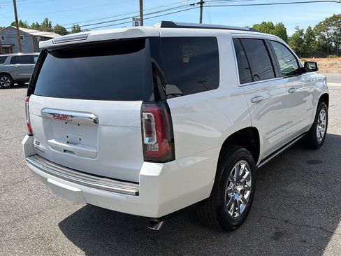 Used 2016 GMC Yukon Denali w/ Open Road Package AWD/4WD image 15