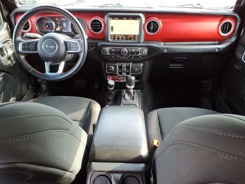 Used 2022 Jeep Wrangler Unlimited Rubicon AWD/4WD image 27
