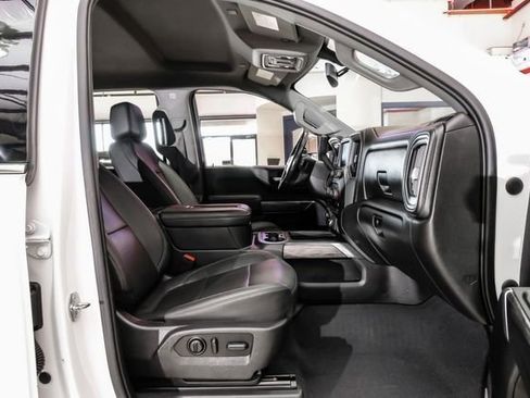 Used 2022 Chevrolet Silverado 2500 LTZ w/ LTZ Plus Package image 37