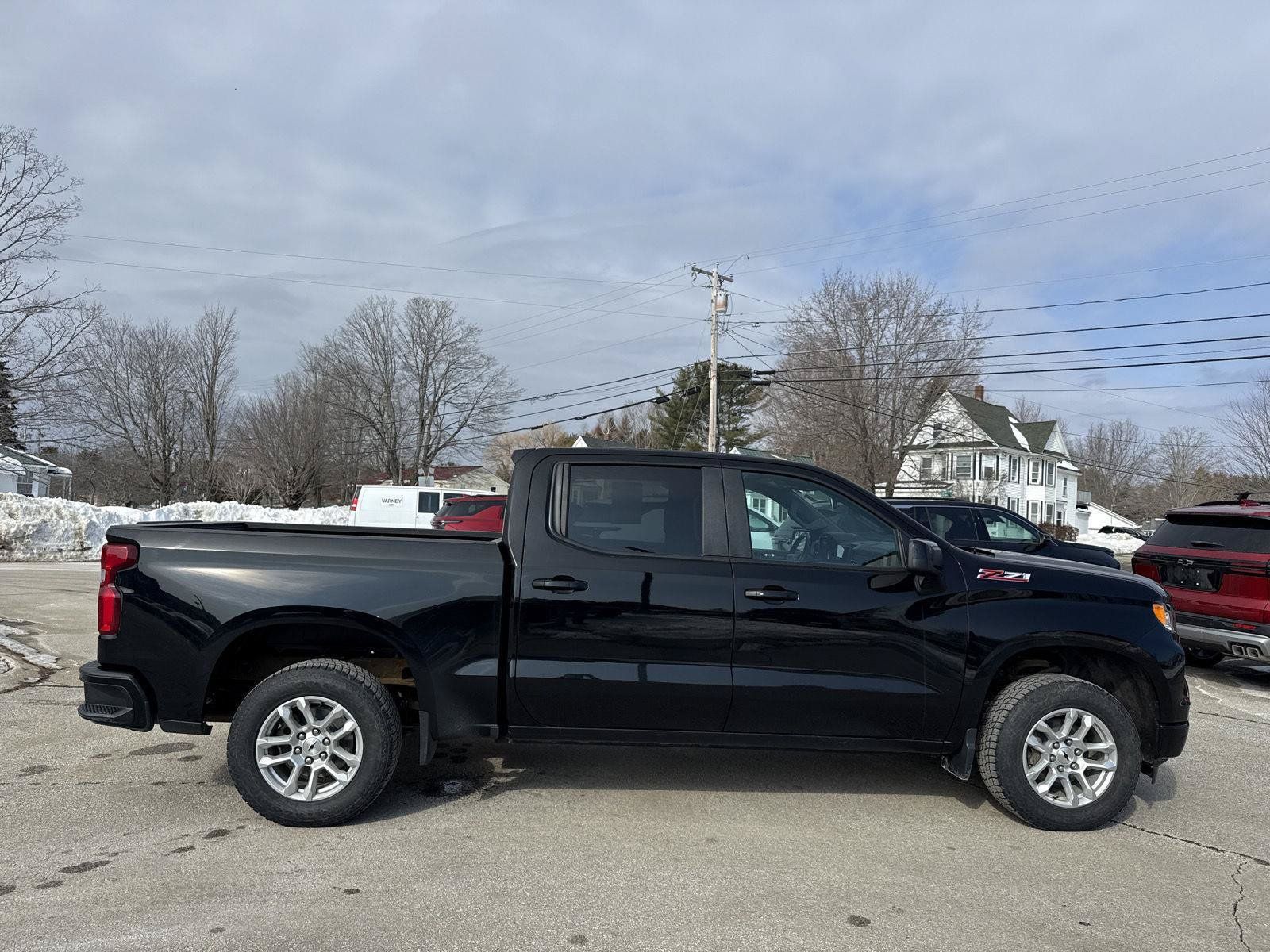Used 2022 Chevrolet Silverado 1500 RST w/ Z71 Off-Road Package AWD/4WD image 12