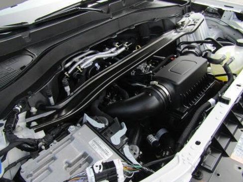 Used 2025 Ford Explorer Platinum w/ Ultimate Package image 22