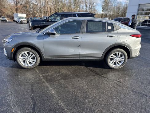 New 2025 Buick Envista Preferred w/ Convenience I Package image 2