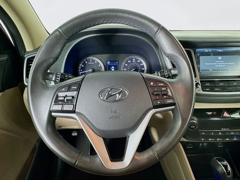 Used 2018 Hyundai Tucson SEL Plus image 11