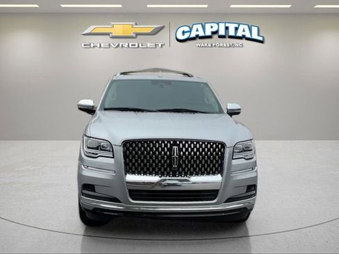Used 2022 Lincoln Navigator L Black Label AWD/4WD image 8