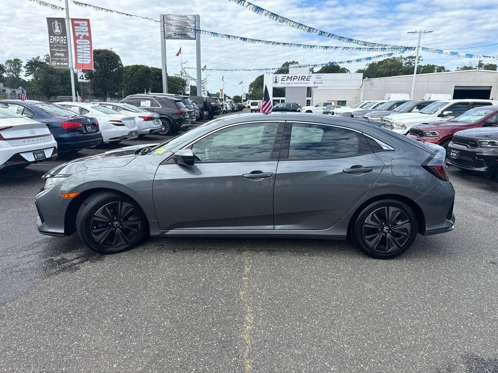 Used 2019 Honda Civic EX image 4