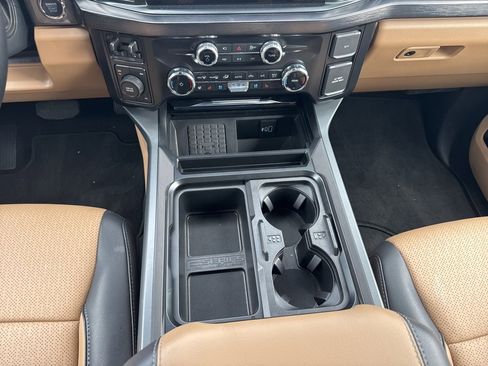 Used 2026 Ford F450 Lariat image 18