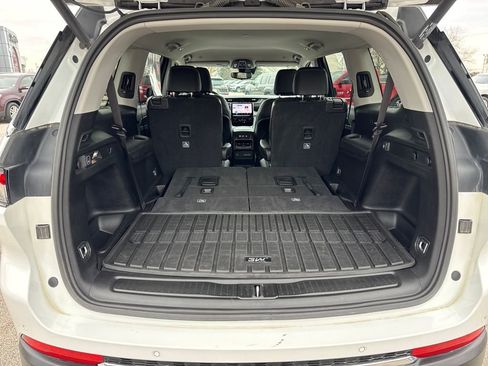 Certified 2023 Jeep Grand Cherokee L Limited image 36