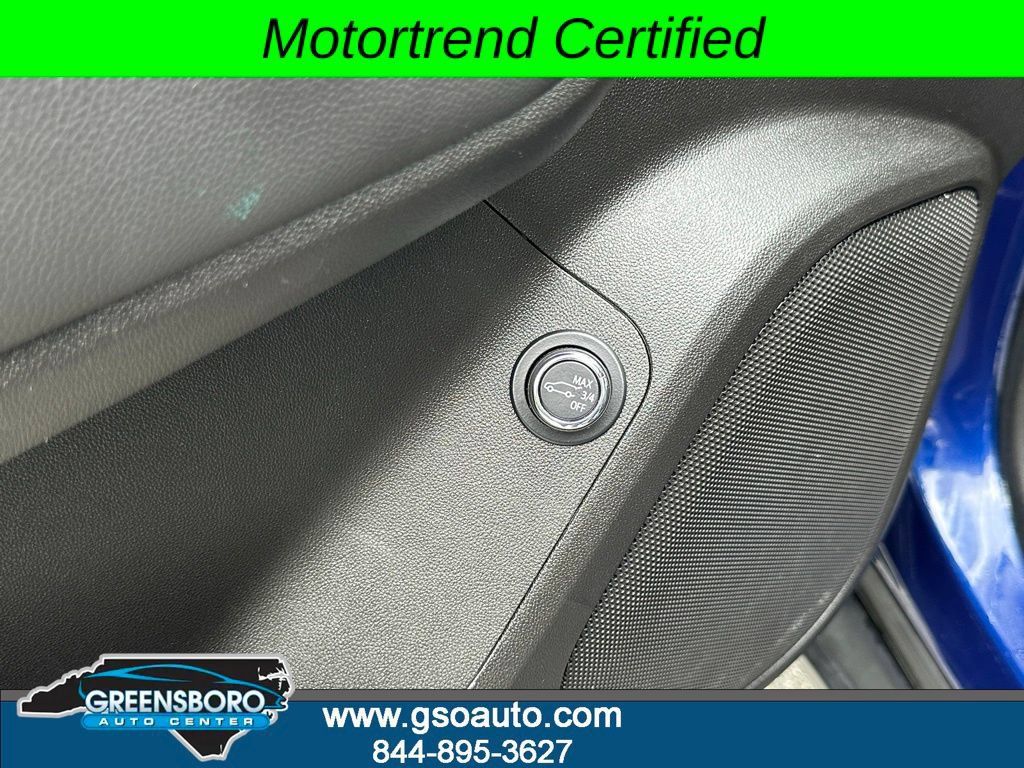 Used 2023 GMC Acadia SLE w/ Driver Convenience Package AWD/4WD image 17