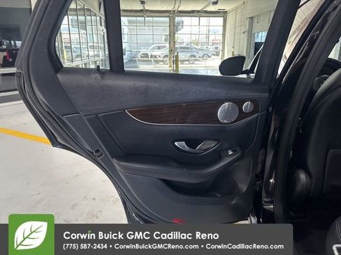 Used 2016 Mercedes-Benz GLC 300 4MATIC image 29