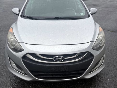 Used 2013 Hyundai Elantra GT w/ Style Pkg image 3
