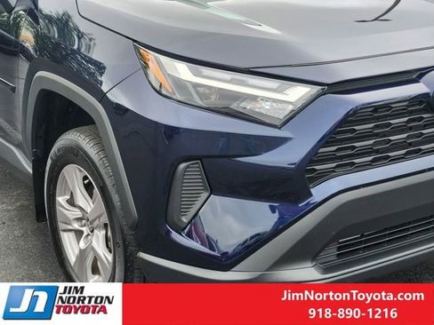 Used 2025 Toyota RAV4 XLE w/ Convenience Package FWD image 10